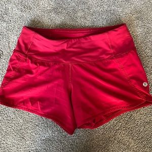 Lululemon speed up short.